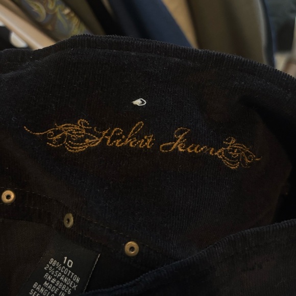 NWOT Hikit Jeans Rivet Studded Black Corduroy Long A-Line Pleated Skirt 10 - Picture 5 of 6